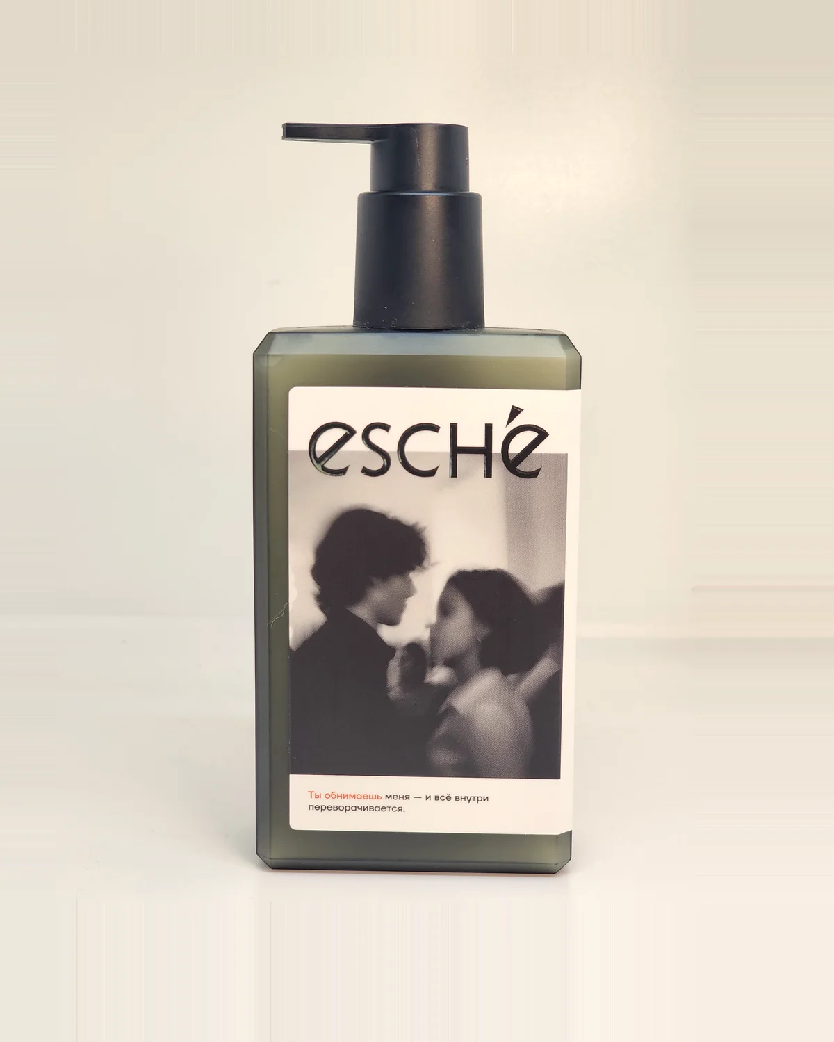 Флакон ESCHE «Робкие объятия» — крем для тела, 260 мл